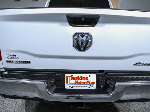 Used 2024 RAM 2500 Big Horn w/ Off Road Package AWD/4WD image 8