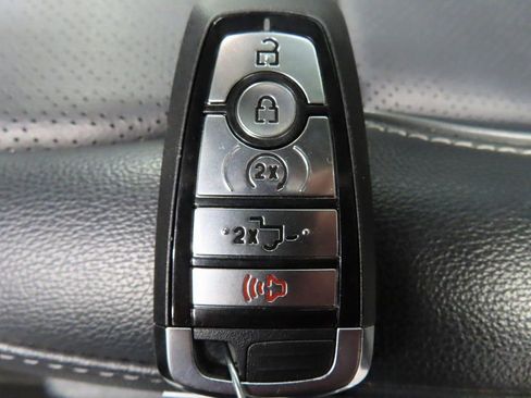 Used 2025 Ford F150 Lariat image 69