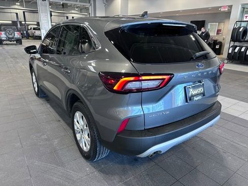 Used 2024 Ford Escape Active image 8