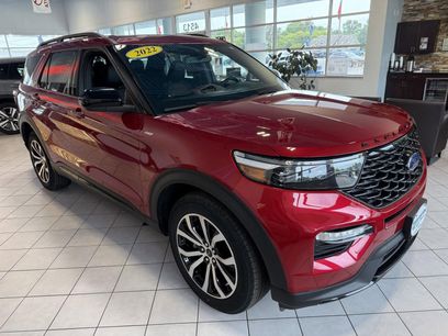 Used 2022 Ford Explorer ST-Line w/ Class IV Trailer Tow Package