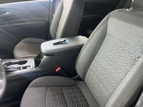 Used 2024 Chevrolet Equinox LT FWD image 8