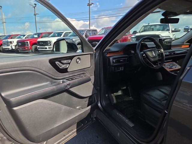 Used 2020 Lincoln Aviator Reserve w/ Equipment Group 201A AWD/4WD image 7