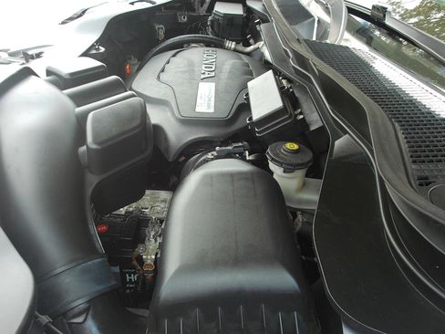 Used 2016 Honda Pilot Touring image 45