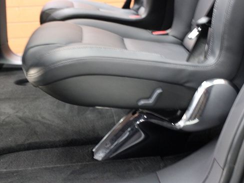 Used 2022 Tesla Model X Plaid image 20