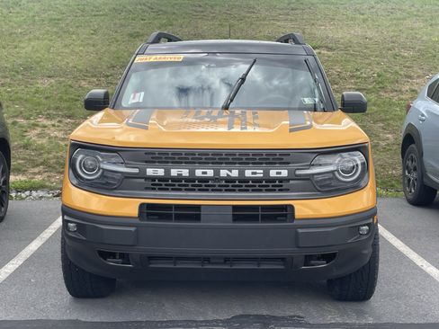 Used 2021 Ford Bronco Sport Badlands w/ Badlands Package AWD/4WD image 3