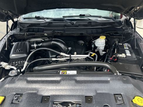 Used 2019 RAM 1500 Big Horn AWD/4WD image 38