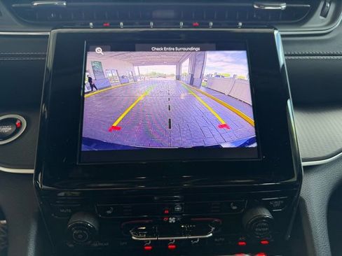 New 2026 Jeep Grand Cherokee Laredo X image 19