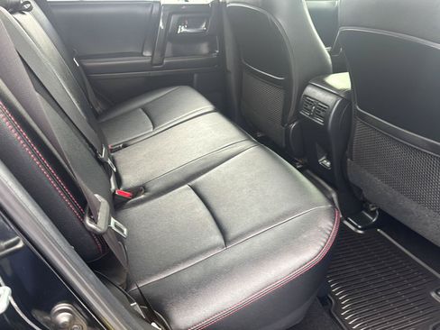 Used 2023 Toyota 4Runner TRD Off-Road Premium w/ Off Road Premium Plus Package AWD/4WD image 18