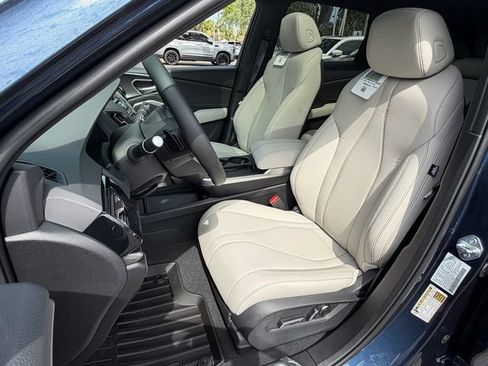New 2026 Acura RDX SH-AWD image 7