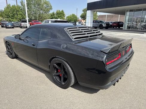Used 2015 Dodge Challenger SRT Hellcat RWD image 6