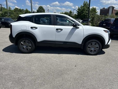 New 2026 Nissan Kicks S FWD image 8