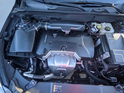 Used 2013 Chevrolet Malibu LT image 15