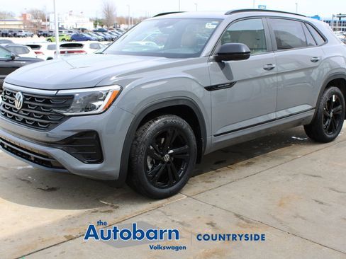 New 2026 Volkswagen Atlas Cross Sport SEL R-Line AWD/4WD image 3