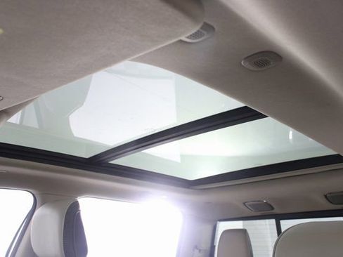 Used 2020 RAM 1500 Limited image 11