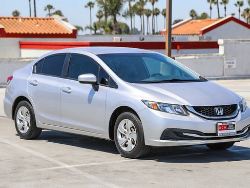Used 2014 Honda Civic LX image 4