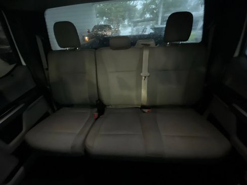 Used 2019 Ford F150 XLT w/ Equipment Group 302A Luxury AWD/4WD image 9