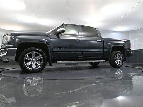 Used 2018 GMC Sierra 1500 SLT AWD/4WD image 59
