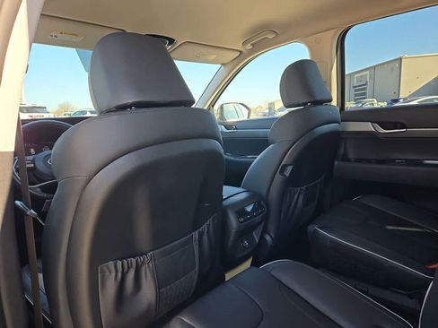 Used 2023 Hyundai Palisade SEL w/ Cargo Package image 18