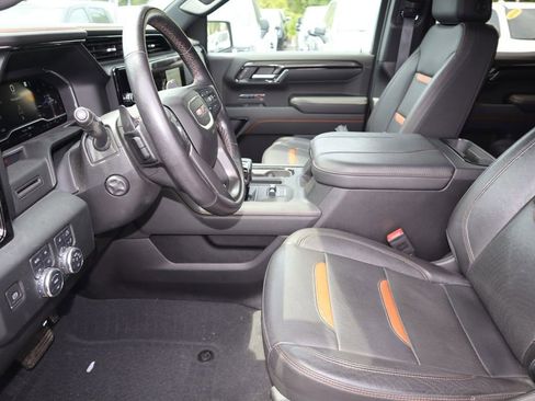 Used 2023 GMC Sierra 1500 AT4 w/ AT4 Preferred Package AWD/4WD image 15