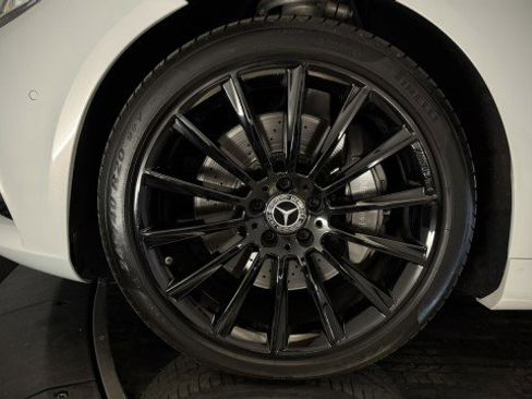 Used 2016 Mercedes-Benz S 550 Sedan image 40