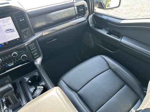 Certified 2025 Ford F150 Lariat AWD/4WD image 24