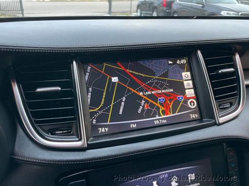 Used 2019 INFINITI QX50 Luxe w/ Navigation Package image 22