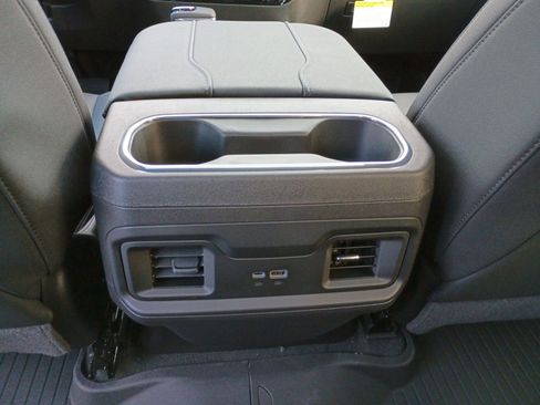 New 2026 Chevrolet Silverado 1500 LT Trail Boss w/ LT Trail Boss Premium Package image 30