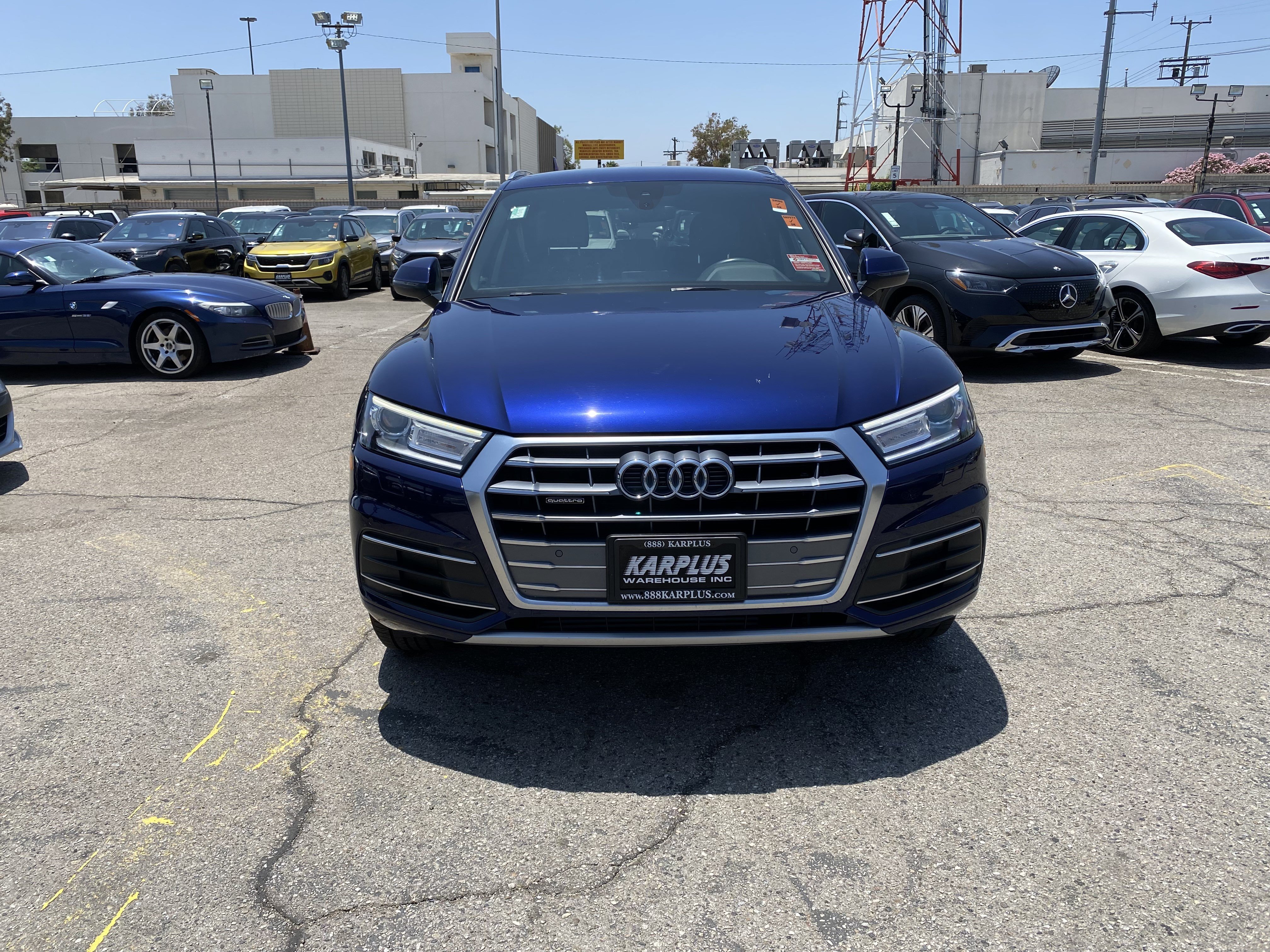 Used 2020 Audi Q5 2.0T Premium w/ Convenience Package AWD/4WD image 3