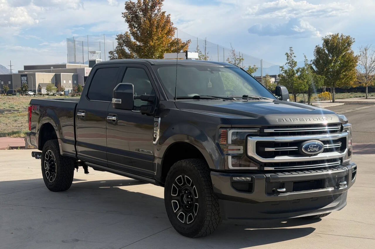 Used 2020 Ford F250 Platinum w/ FX4 Off-Road Package AWD/4WD image 3