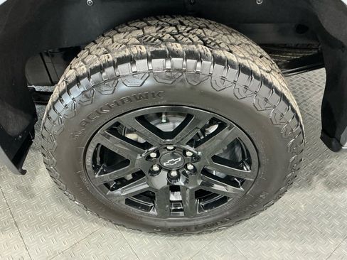 Used 2024 Chevrolet Silverado 1500 Custom w/ LPO, Dark Essentials Package image 38