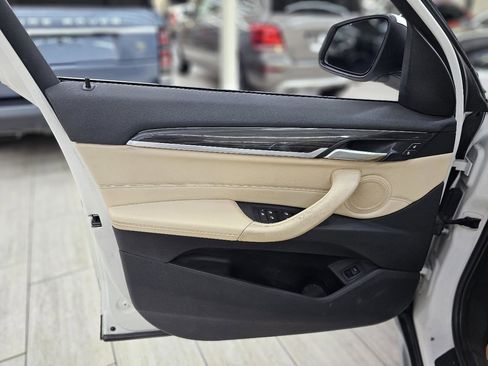 Used 2017 BMW X1 xDrive28i image 39