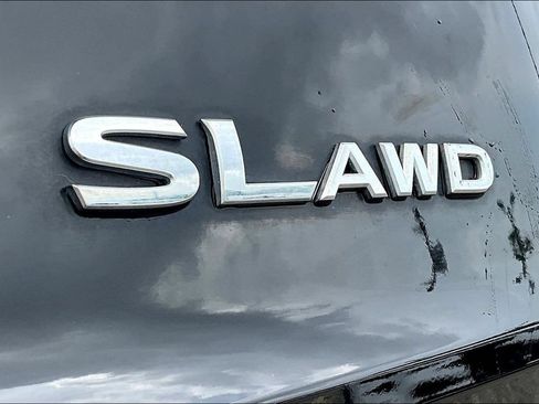 Used 2023 Nissan Rogue SL AWD/4WD image 25
