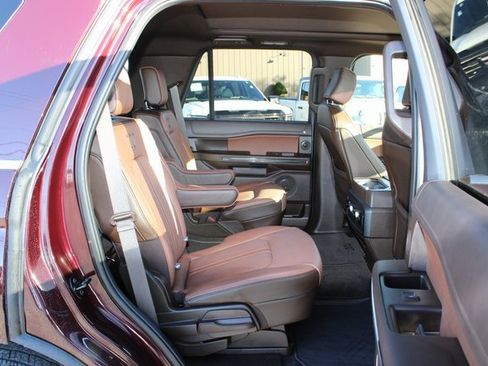 Used 2023 Ford Expedition King Ranch image 8