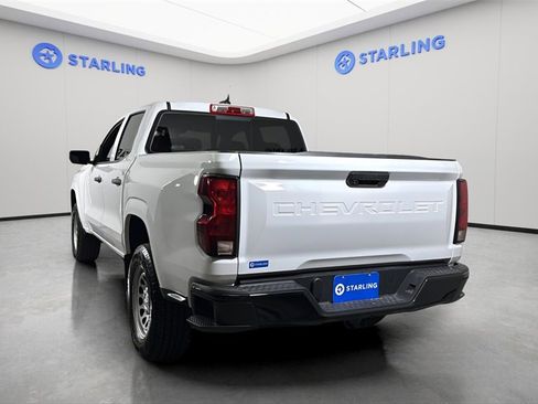 Used 2024 Chevrolet Colorado W/T w/ WT Convenience Package image 6