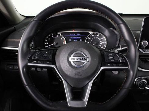 Certified 2020 Nissan Altima 2.5 SR FWD image 10