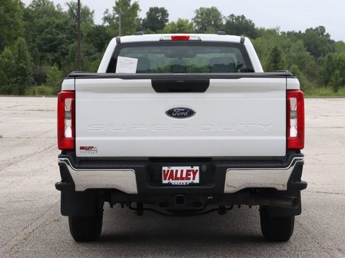Used 2023 Ford F250 XL w/ XL Driver Assist Package RWD image 8