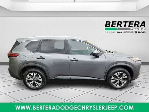 Used 2023 Nissan Rogue SV w/ SV Premium B Package AWD/4WD image 7