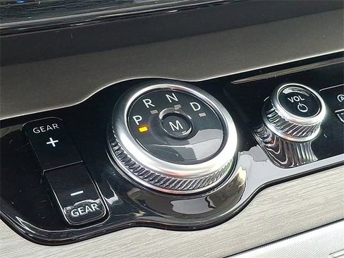 New 2025 Ford Expedition Max Platinum w/ Driver's Package image 12