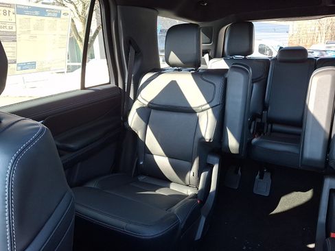 New 2026 Ford Expedition Platinum w/ Stealth Appearance Package AWD/4WD image 11