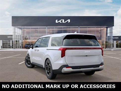 New 2026 Kia Carnival EX image 4