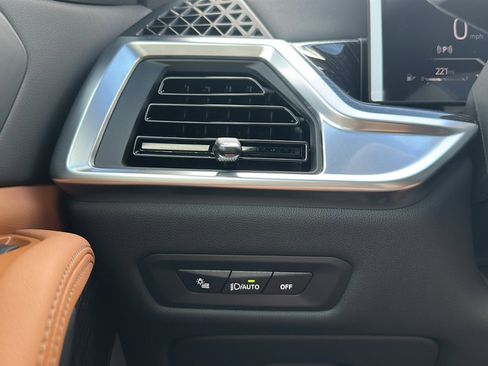 New 2026 BMW X5 xDrive40i w/ M Sport Package image 26