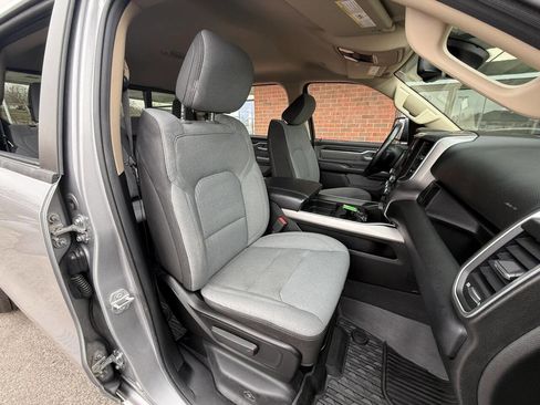 Used 2019 RAM 1500 Big Horn image 25