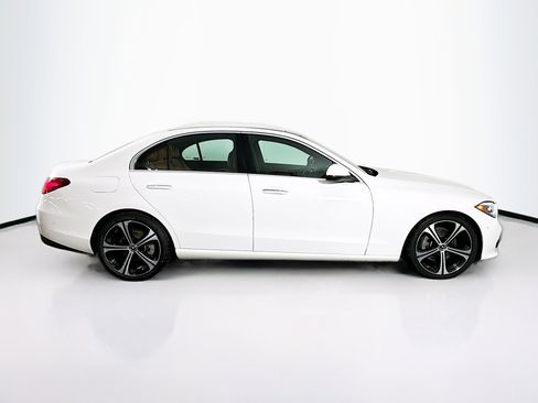 Used 2025 Mercedes-Benz C 300 Sedan image 10