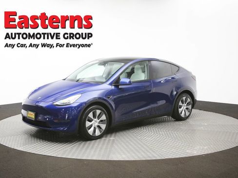 Used 2021 Tesla Model Y Long Range image 51