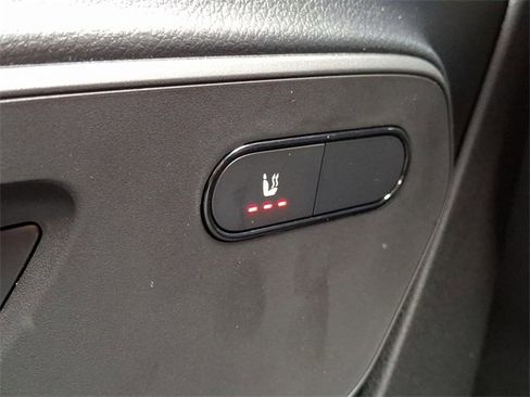 Used 2025 Mercedes-Benz Sprinter 2500 image 19