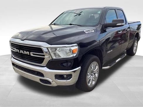Used 2020 RAM 1500 Big Horn AWD/4WD image 1