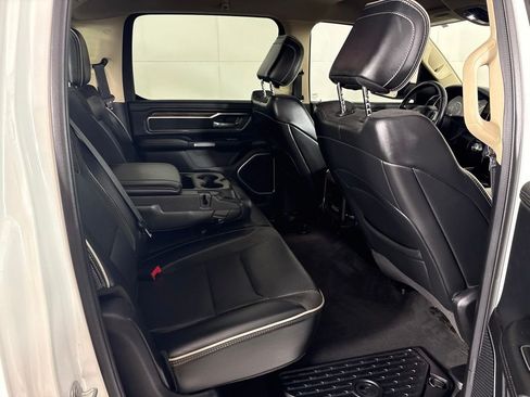 Used 2019 RAM 1500 Laramie RWD image 16