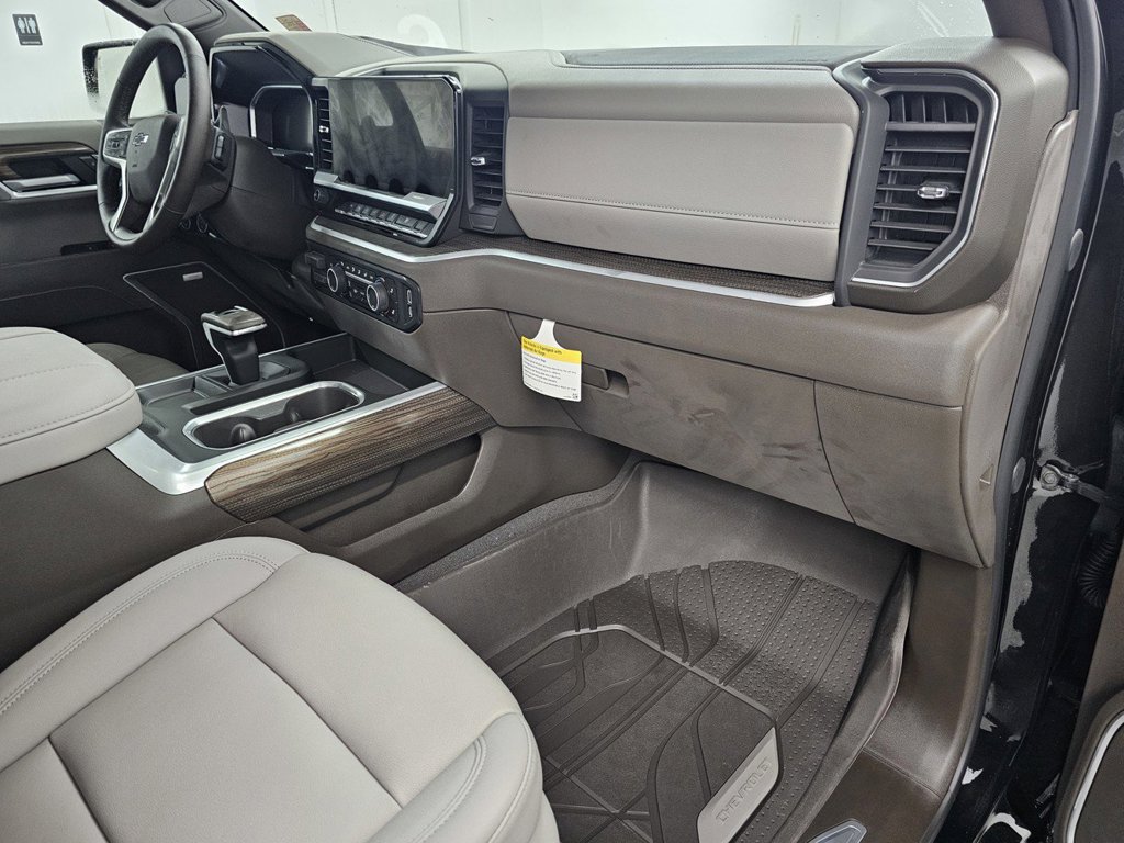 New 2026 Chevrolet Silverado 1500 RST w/ Safety Package AWD/4WD image 15