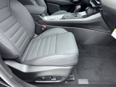 New 2025 Alfa Romeo Tonale w/ Premium Package AWD/4WD image 45