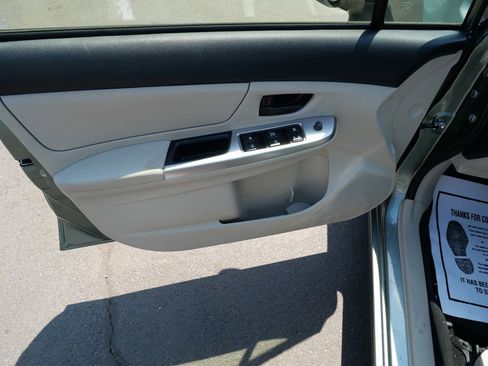 Used 2016 Subaru Impreza 2.0i AWD/4WD image 16